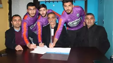 Hekiman Belediyesi Girmanaspor'dan 3 Transfer Birden