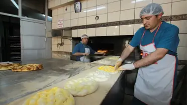 Başkan Türker, Ekmek Fırınını Denetledi