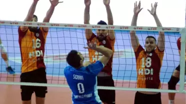 Voleybol: Efeler Ligi