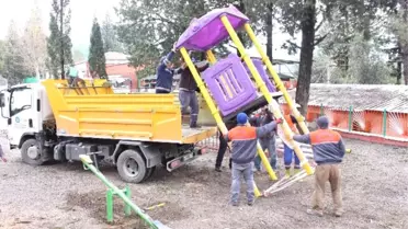 Manavgatlı Çocuklara Oyun Parkı Sürprizi