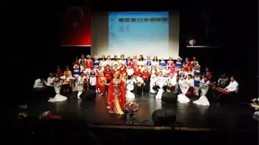 Nilüfer Kadın Korosu, Şarkılarını Kızıl Ordu Korosu Anısına Seslendirdi