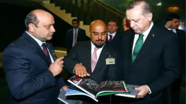 Cumhurbaşkanı Erdoğan'a 'Foto Muhabiri' Dergisi
