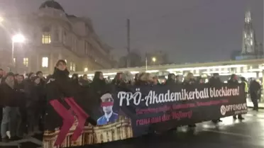 Viyana'da 'Anti Faşist' Gösterisi