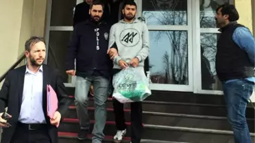 Afyon Takım Otobüsüne Parke Taşı Atan Taraftarlar Adliyede