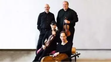 Berlin Filarmoni Solistleri & Özgür Aydın
