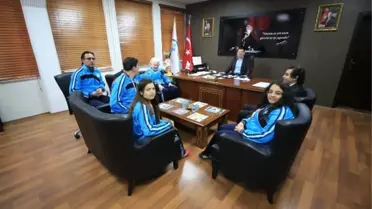 Görme Engellilerden Başkan Subaşıoğlu'na Ziyaret