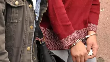 İki Çocuğunu Boğarak Öldüren Anne Tutuklandı