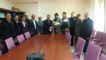 Yeni Kocaali Kaymakamı'ndan Muhtarlar Derneğinden Ziyaret