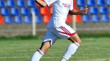 Altınordu'da Ozan Sözleşmesini Uzattı