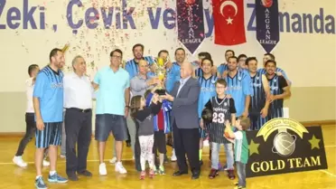 Özgörkey Aegean Master Liginin Şampiyonu
