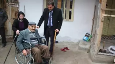 Sungurlu Belediyesi'nden Tekerlekli Sandalye Yardımı