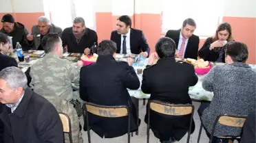 Emekli Olan Güvenlik Korucularına Veda Yemeği
