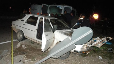 Cenaze Dönüşü Kaza: 3 Ölü, 1 Yaralı