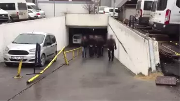 Kartal'da Hastanenin Duvarlarına Ateş Açılması