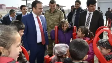 Erciş'te 'Geleceğimizi Kucaklıyoruz' Projesi