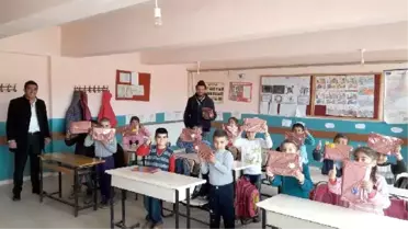 Hakan Öğretmenden, 23 Yıl Önce Görev Yaptığı Midyat'taki Okula Vefa