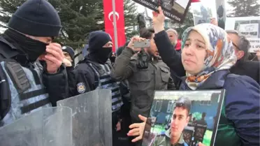 Hava Harp Okulu Önünde Protesto