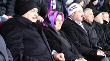 Orman ve Su İşleri Bakanı Eroğlu, Futbol Maçını İzledi