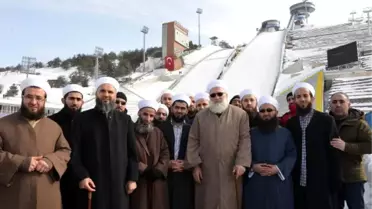 İsmailağa Cemaati, Kayakçılara Kuran Dağıtmaya Geldi