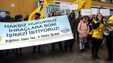 İhraç Edilen Öğretmen İçin Okul Önünde Destek Eylemi