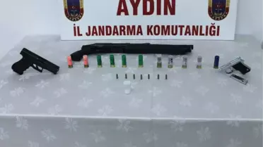 Evde Ruhsatsız Silah ve Uyuşuturucu ile Yakalandı