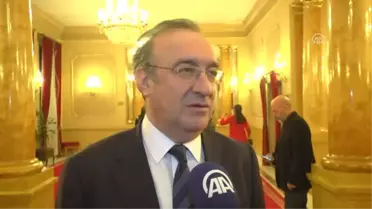 Seyahatname 2' Dans Gösterisi