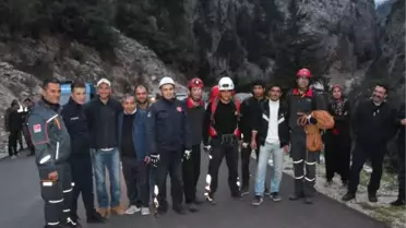 Dağda Mahsur Kalan Portakal İşçileri Kurtarıldı