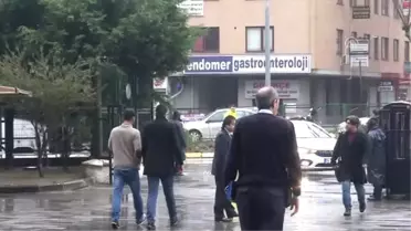 Fetö'den Aranan 1 Hakim ve 2 Savcı Adliyede