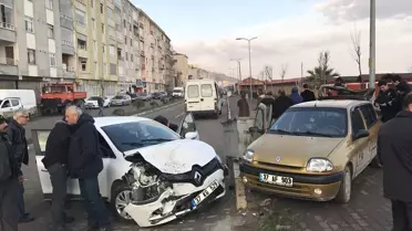 İnebolu'da Trafik Kazası : 2 Yaralı