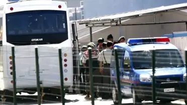 Islak İmza Kumpası' Davasında 10 Tahliye... (1)