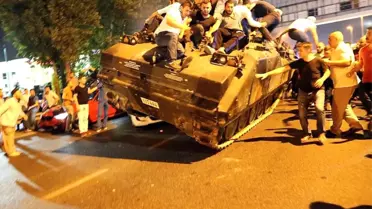 Darbeci Komutandan 'Ez Geç' Talimatı