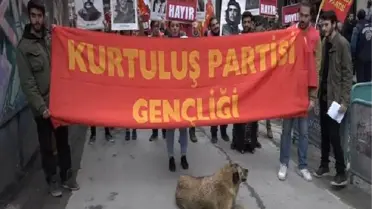İstiklal Caddesi'nde 'Hayır' Yürüyüşü