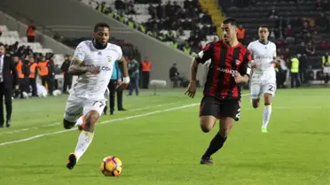 Hasret 4 Maça Çıktı!