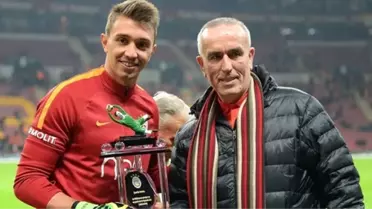 Muslera, G.Saray'da En Çok Forma Giyen Yabancı Oyuncu Rekorunu Egale Etti