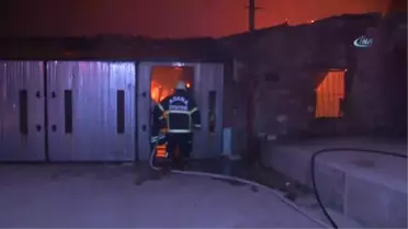 Ekmek Teknelerinin Yanışını Gözyaşları İçinde İzledi