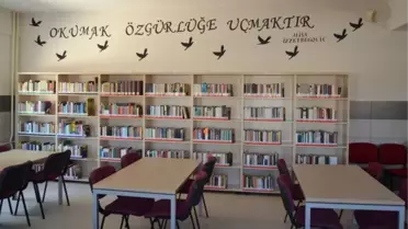 Darende'de Hütüphane İçin Kermes Düzenledi