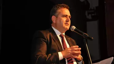 İzmir Barosu, Şiirler ve Şarkılarla Nazım Hikmet'i Andı.