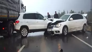 Şanlıurfa'da Bakan Konvoyunda Zincirleme Kaza: 8 Yaralı (2)