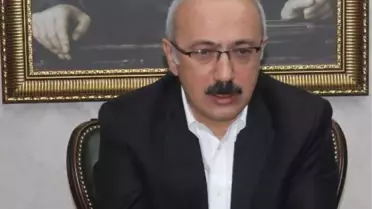 Bakan Elvan: Ben Bile Bürokratik Problemlerle Karşı Karşıya Kalabiliyorum