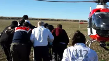 Afyonkarahisar'da Trafik Kazası: 1'i Ağır, 5 Yaralı