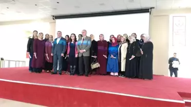 Aile Eğitimine Katılanlar Belgelerini Aldı