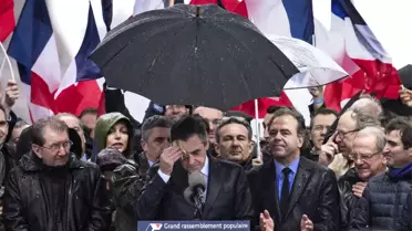 Fillon: Kimse Beni Vazgeçiremez