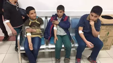 Kozluk'ta 34 Öğrenci Kusma Şikayetiyle Hastaneye Kaldırıldı