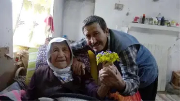 100 Yaşında, Kadınlar Günü'nü Kutladı