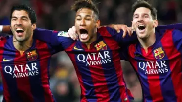 Barcelona Tarihi Galibiyeti Kutluyor