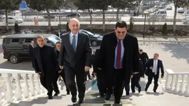 KKTC Milli Eğitim ve Kültür Bakanı Berova'dan Vali Azizoğlu'na Ziyaret