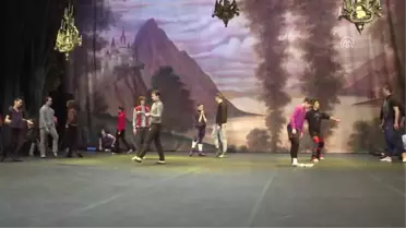 Kuğu Gölü Tim Show Center'da Sahnelenecek