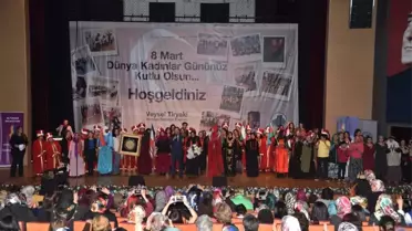 Söyleyecek Sözü Olan Kadınlar 8 Mart'a Damgasını Vurdu