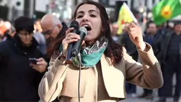Hollanda Tüm 'Hayır Kampayalarına' İzin Verdi