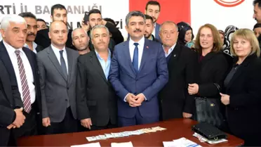 Kilis'te CHP'den İstifa Eden 40 Kişi AK Parti'ye Üye Oldu